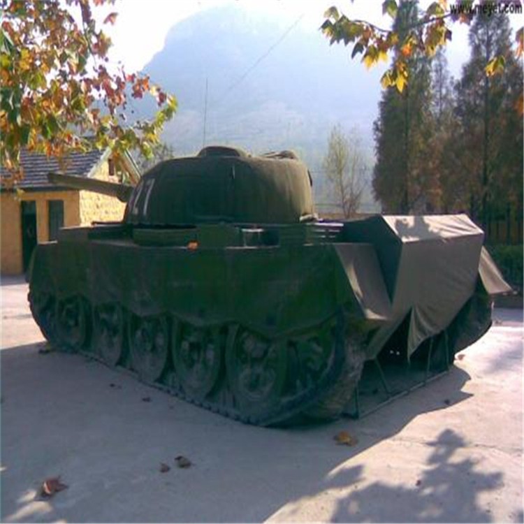 北辰大型充气坦克